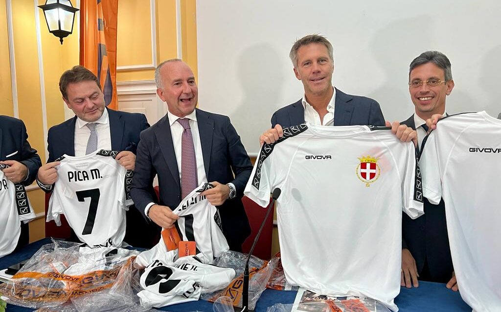 Savoia-Filiberto-con-la-maglia