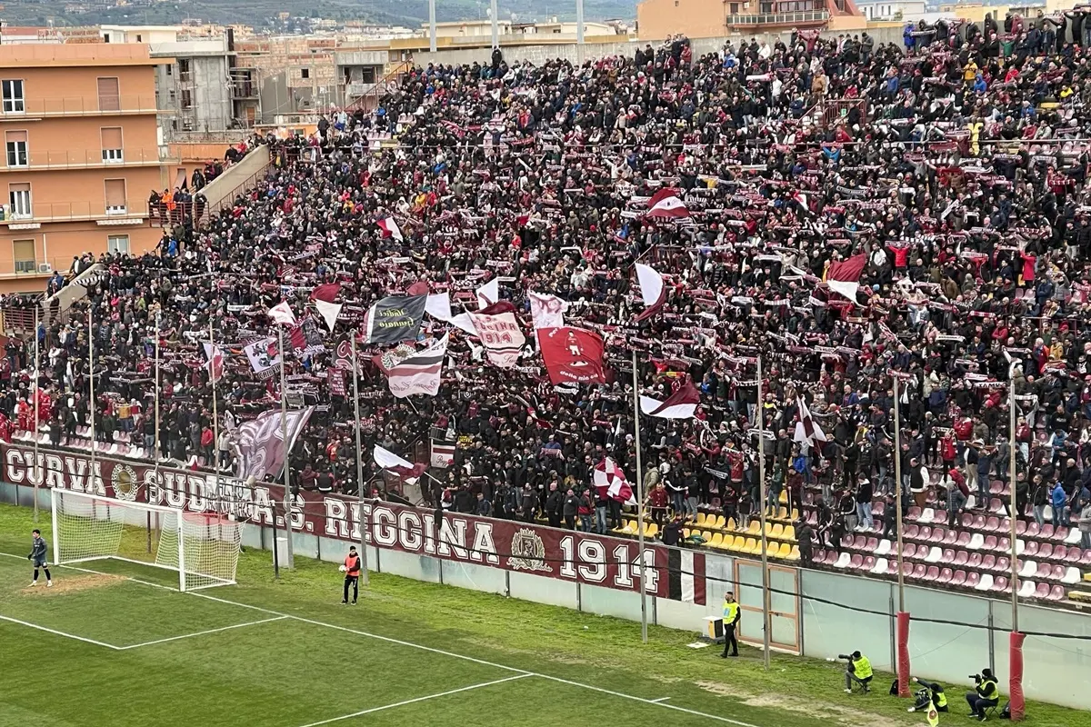 curva-reggina-18-maggio-2025