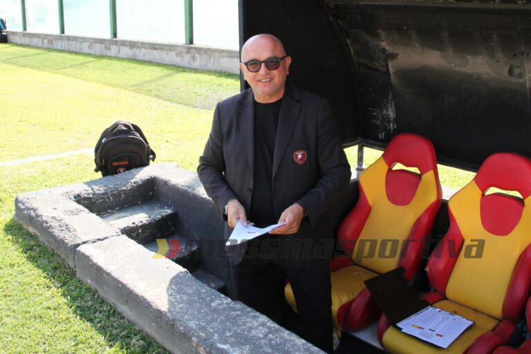 Il-team-manager-della-Reggina-Ciccio-Alessandro-foto-Paolo-Furrer-scaled