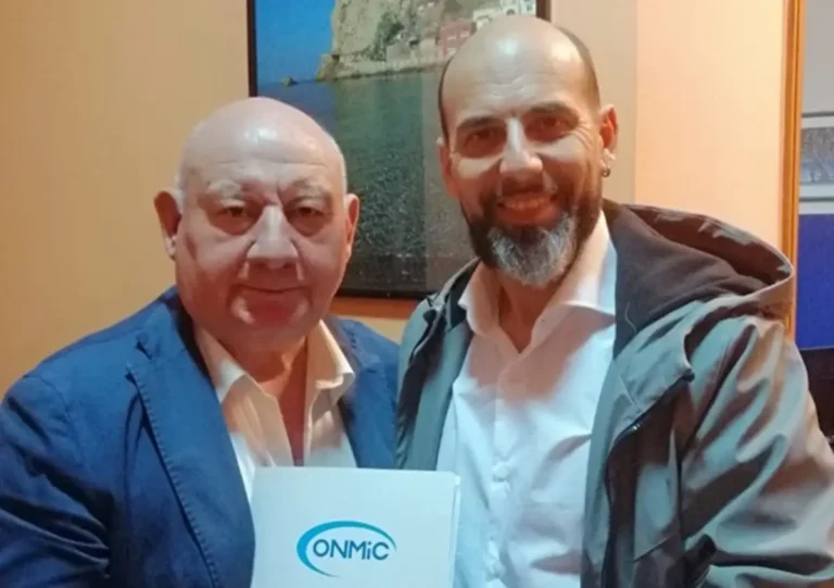 martoranoalbaneseonmic-jpg